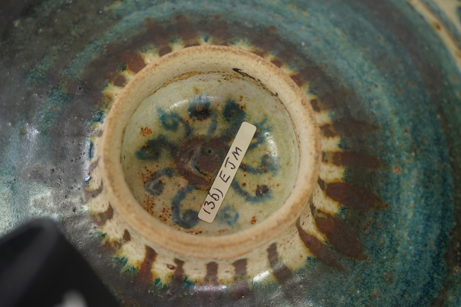 Eric James Mellon (1925-2014): A small group of studio pottery wares